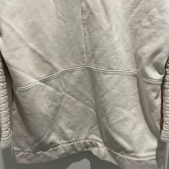 Columbia Gray Pullover with Logo - Picture 9 of 10